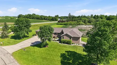 126 57th Avenue NE Willmar MN 56201