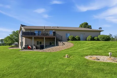 126 57th Avenue NE Willmar MN 56201
