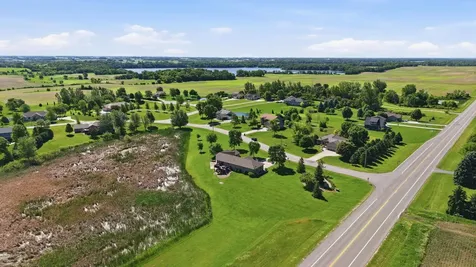 126 57th Avenue NE Willmar MN 56201