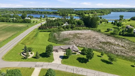 126 57th Avenue NE Willmar MN 56201