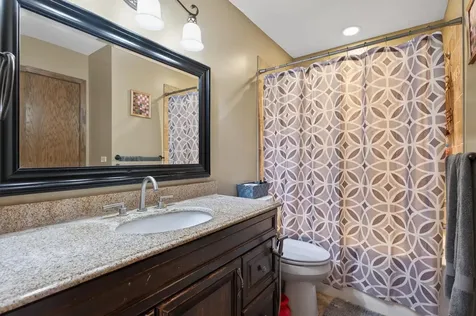 929 94th Avenue NE Blaine MN 55434