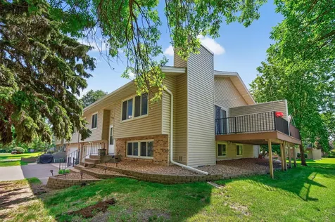 929 94th Avenue NE Blaine MN 55434