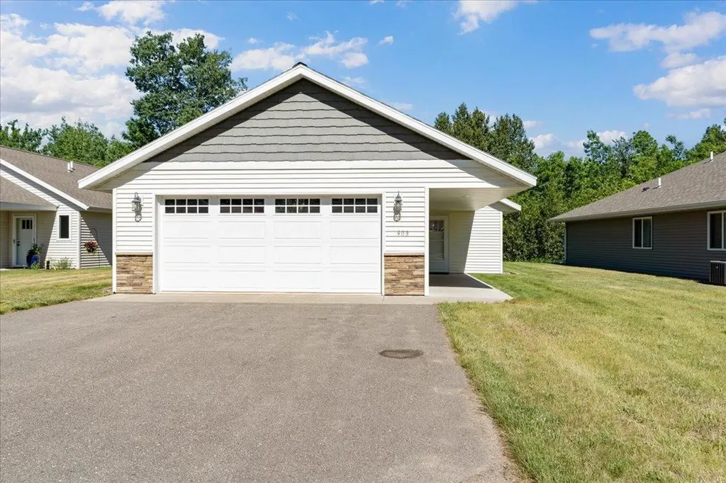 903 Woodland Court Aitkin MN 56431