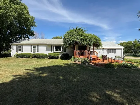 73798 200th Avenue Hayfield MN 55940