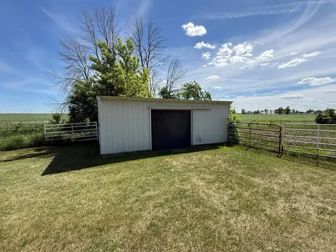 73798 200th Avenue Hayfield MN 55940
