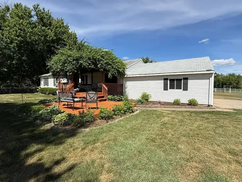 73798 200th Avenue Hayfield MN 55940