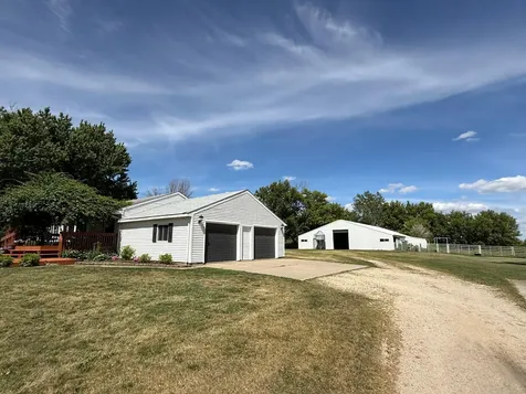 73798 200th Avenue Hayfield MN 55940