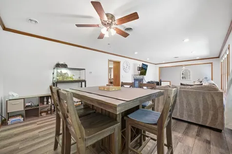 208 Snow Ridge Le Sueur MN 56058