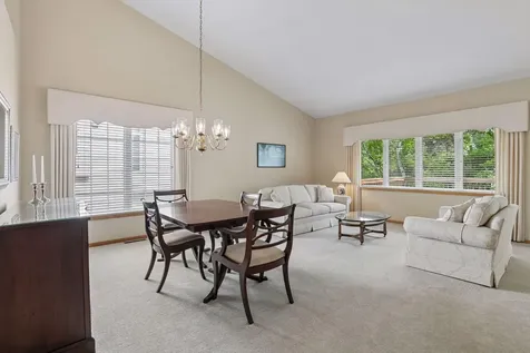 12795 Falcon Drive Apple Valley MN 55124