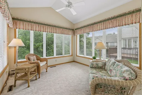 12795 Falcon Drive Apple Valley MN 55124