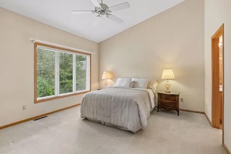 12795 Falcon Drive Apple Valley MN 55124