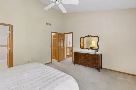 12795 Falcon Drive Apple Valley MN 55124