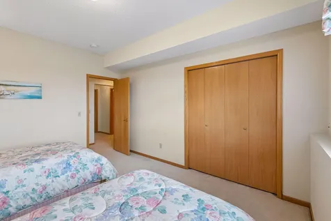 12795 Falcon Drive Apple Valley MN 55124