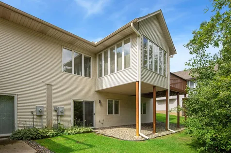 12795 Falcon Drive Apple Valley MN 55124
