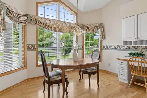 12795 Falcon Drive Apple Valley MN 55124