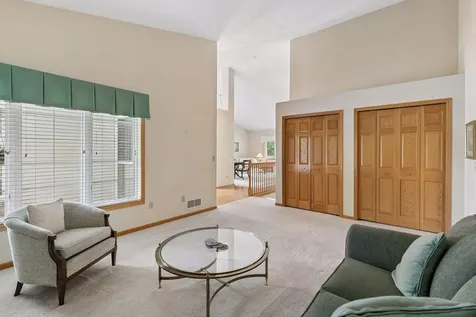 12795 Falcon Drive Apple Valley MN 55124