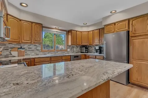 2607 9th Street SW Willmar MN 56201