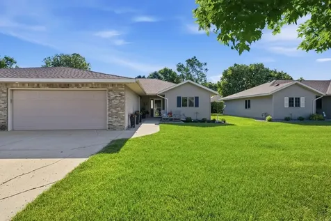 2607 9th Street SW Willmar MN 56201