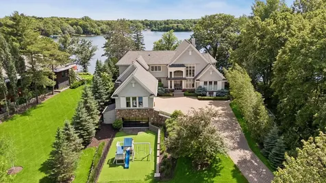 5155 Weeks Road Greenwood MN 55331