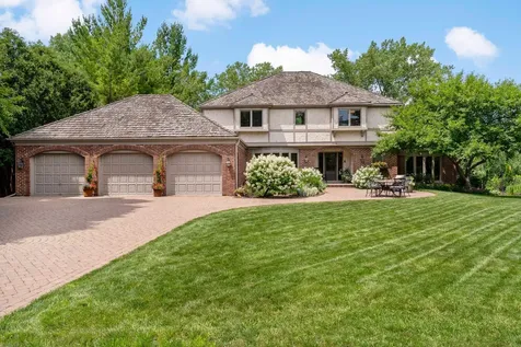 5708 Long Brake Trail Edina MN 55439