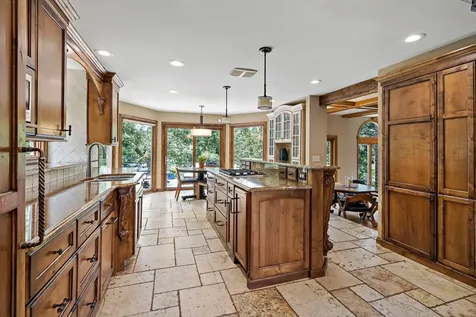 5708 Long Brake Trail Edina MN 55439