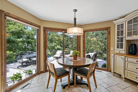 5708 Long Brake Trail Edina MN 55439