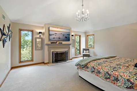 5708 Long Brake Trail Edina MN 55439