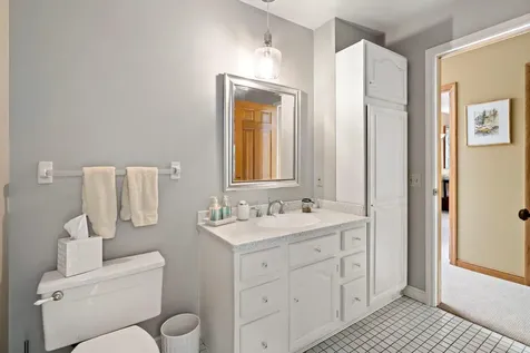 5708 Long Brake Trail Edina MN 55439