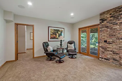 5708 Long Brake Trail Edina MN 55439