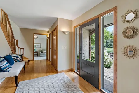 5708 Long Brake Trail Edina MN 55439