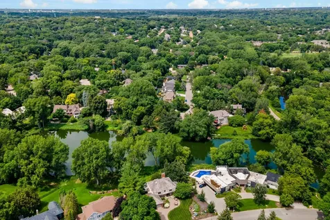 5708 Long Brake Trail Edina MN 55439