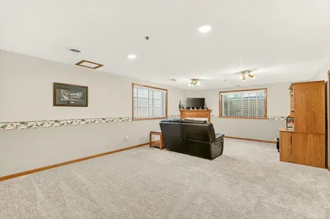 525 16th Street SW Owatonna MN 55060