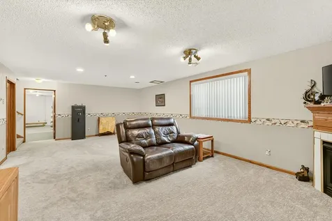 525 16th Street SW Owatonna MN 55060