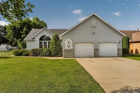 525 16th Street SW Owatonna MN 55060