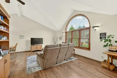 525 16th Street SW Owatonna MN 55060