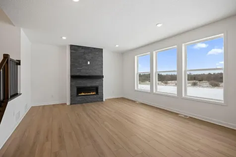 8657 Periwinkle Boulevard Woodbury MN 55129