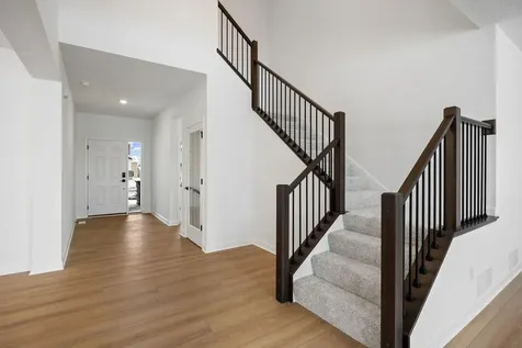 8657 Periwinkle Boulevard Woodbury MN 55129