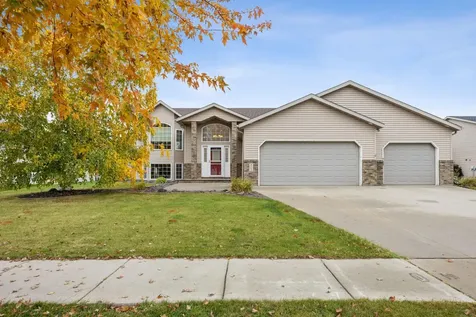 4163 54th Street S Fargo ND 58104