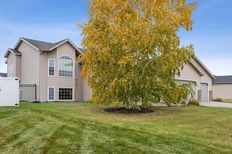 4163 54th Street S Fargo ND 58104