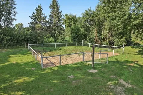 1054 County Road 6 NE Stanchfield MN 55080