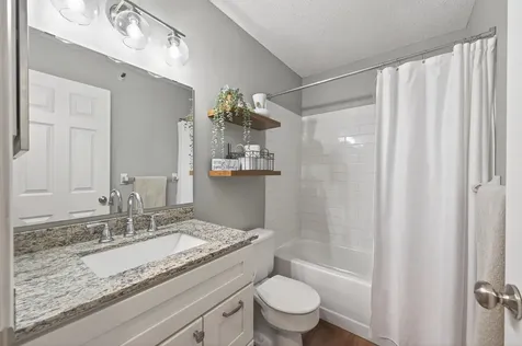 7606 York Avenue S Edina MN 55435