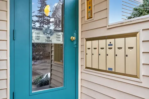 7606 York Avenue S Edina MN 55435