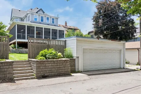 1045 Van Slyke Avenue Saint Paul MN 55103