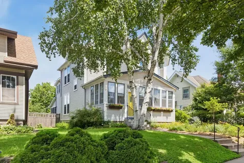 1045 Van Slyke Avenue Saint Paul MN 55103