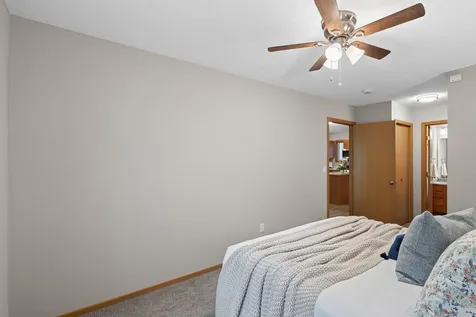 5831 Lake Curve Lane Brooklyn Center MN 55429