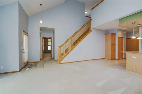 2686 New Century Terrace Maplewood MN 55119
