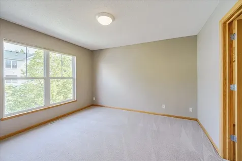 2686 New Century Terrace Maplewood MN 55119