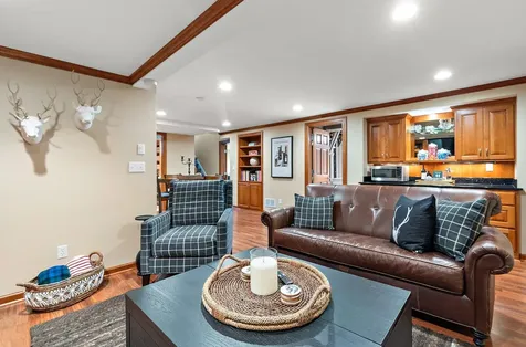 5252 Drew Avenue S Minneapolis MN 55410