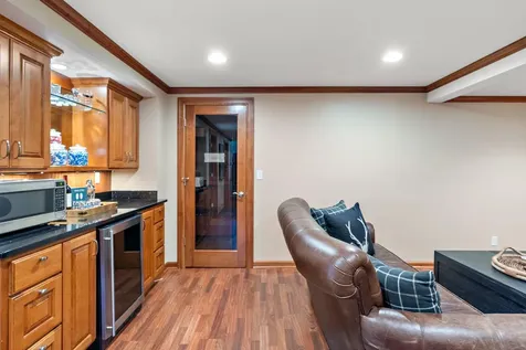 5252 Drew Avenue S Minneapolis MN 55410