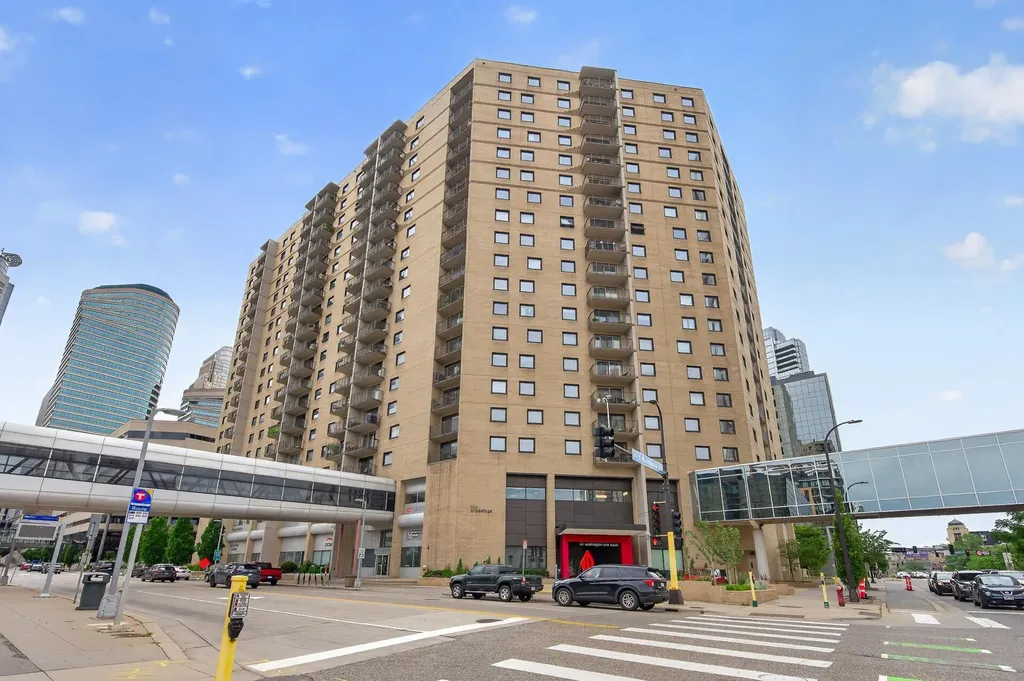 121 Washington Avenue S Minneapolis MN 55401